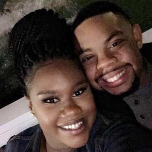 Meet your Posher, Devin